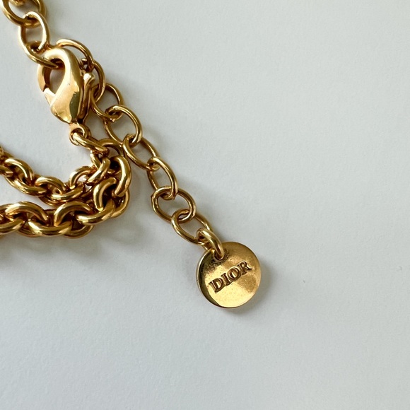 Christian Dior ⭐️ Golden Tone CD Logo Long Necklace + Gift Package - Picture 7 of 9